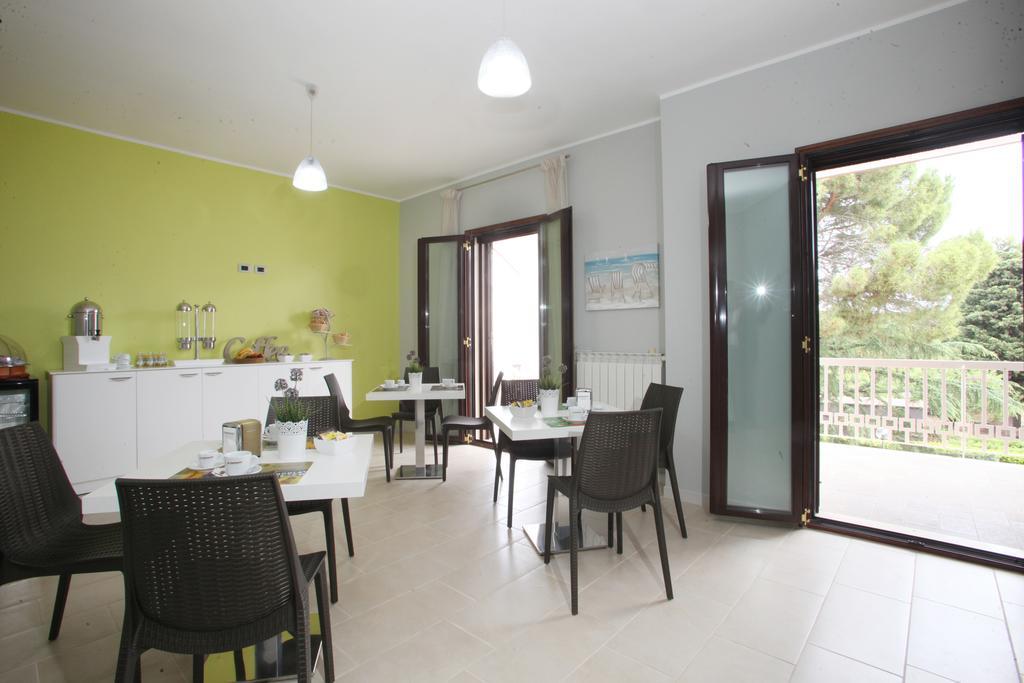 La Dimora Accommodation Bari Chambre photo