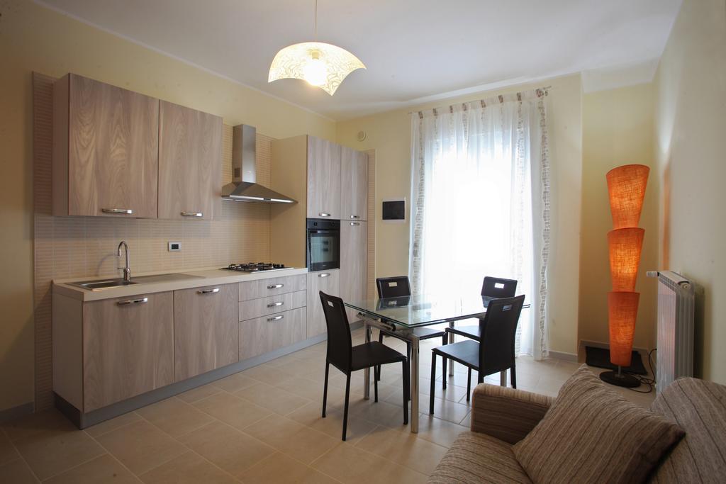 La Dimora Accommodation Bari Chambre photo