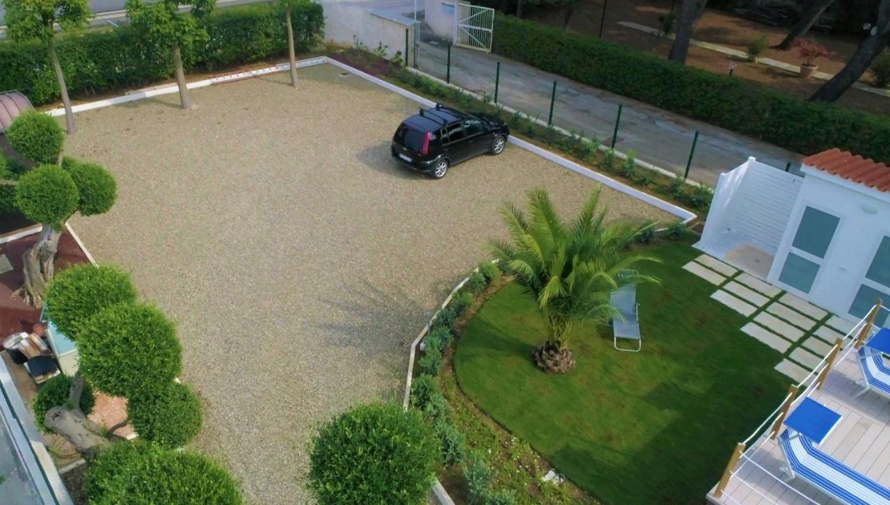 La Dimora Accommodation Bari Extérieur photo